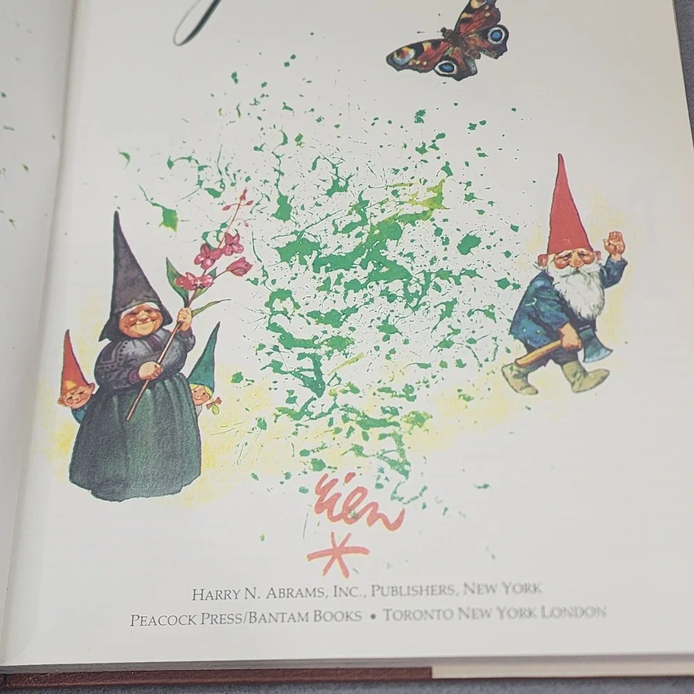 Abrams Gnomes Hardcover Book White Rien Poortvliet Wil Huygen Vintage - Picture 10 of 12
